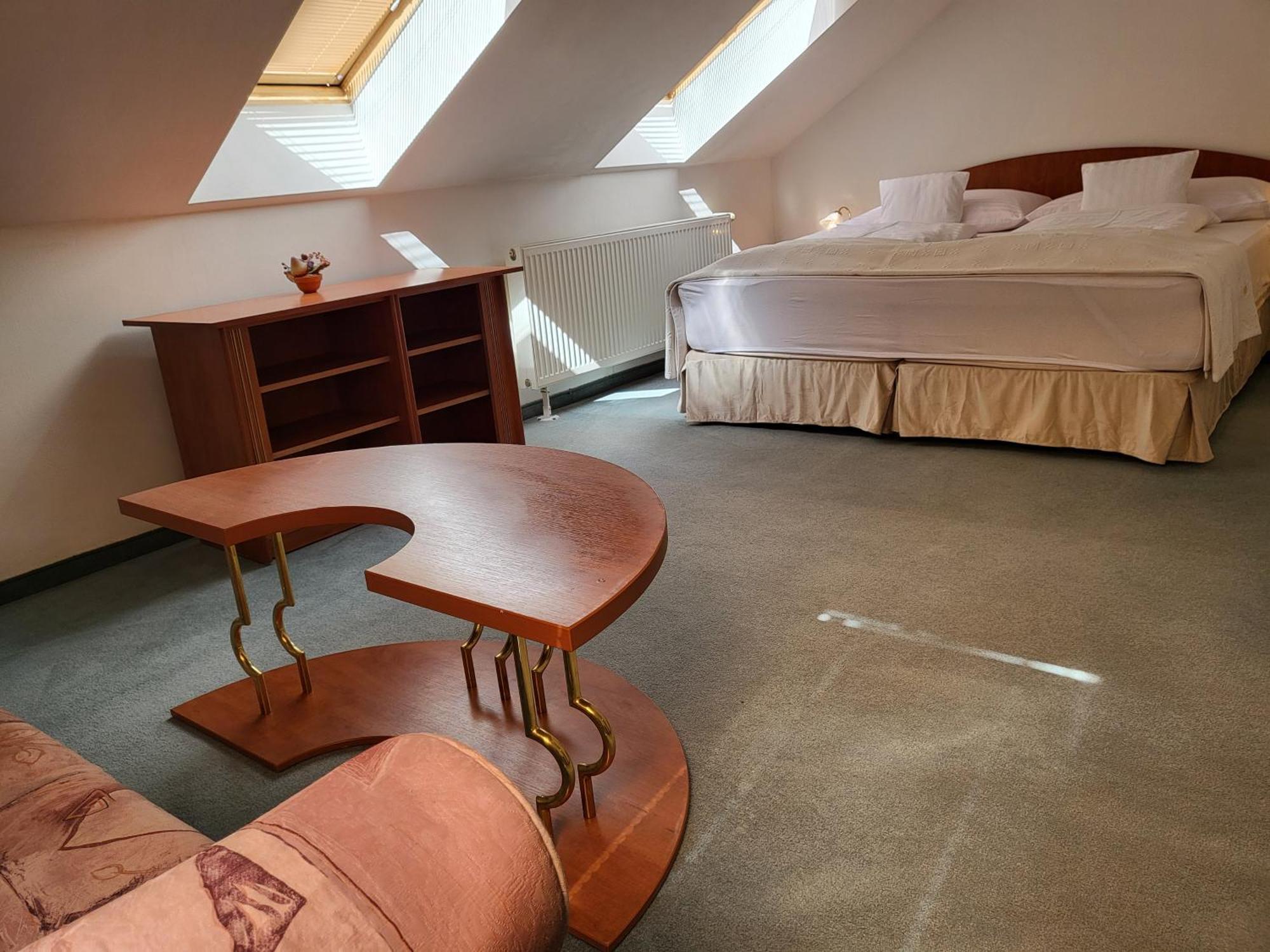 Hotel Margit Trenčianske Teplice Eksteriør bilde