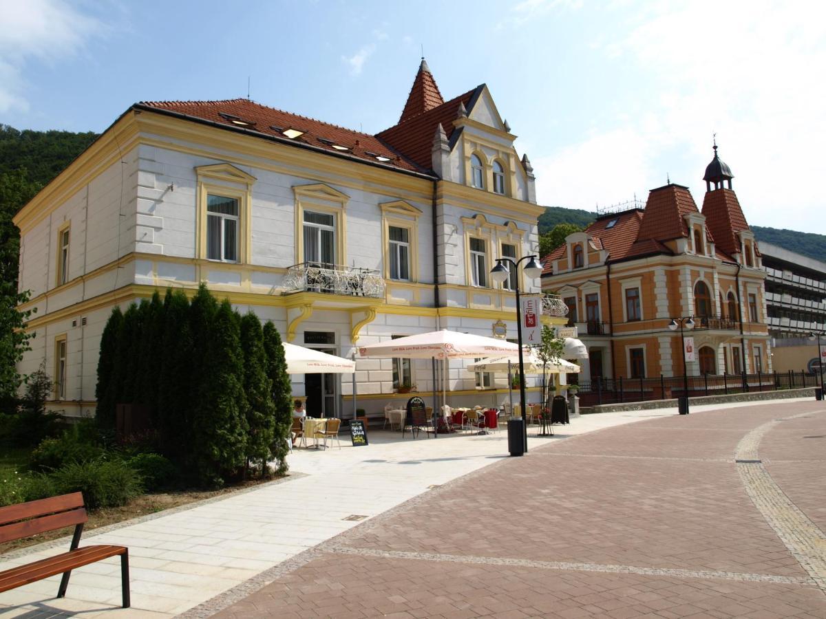 Hotel Margit Trenčianske Teplice Eksteriør bilde